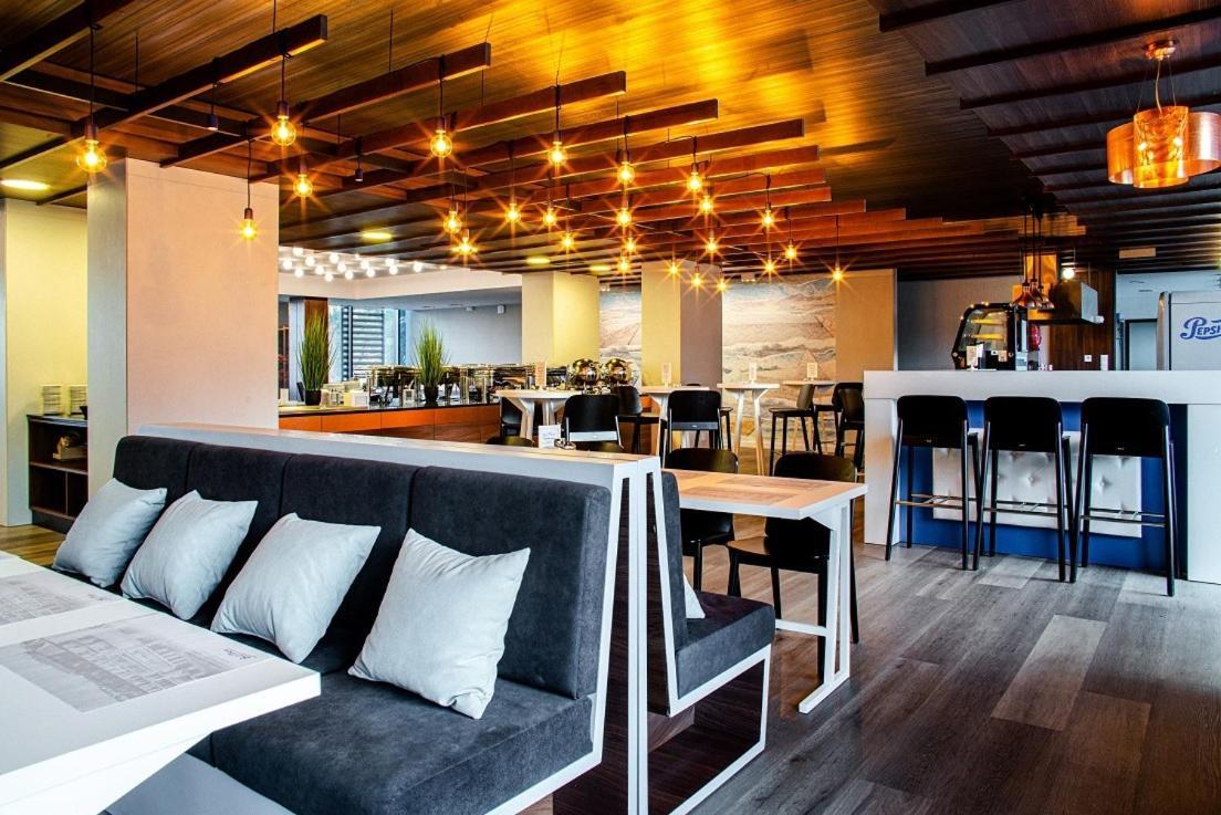 Apartament 403D Bel Mare เมียนซิดดรอแย ภายนอก รูปภาพ